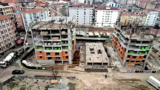 Bakan Kurum’dan Yarısı Bizden çağrısı: Ertelemeyin, dönüşümü birlikte başlatalım