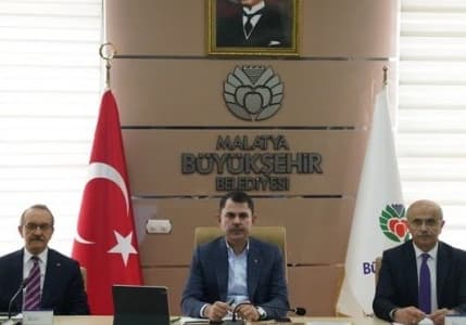 Bakan Kurum deprem fırsatçılarına karşı talimat verdi