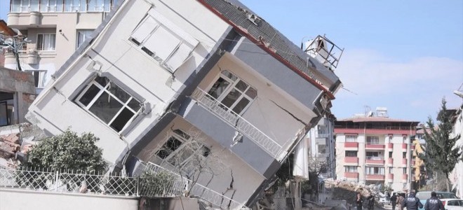 Bakan Kurum: Yıkık, acil yıkılacak ve ağır hasarlı bina sayısı 84 bin 726