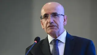 Bakan Şimşek: Akaryakıta rağmen enflasyonda düşüş devam etti