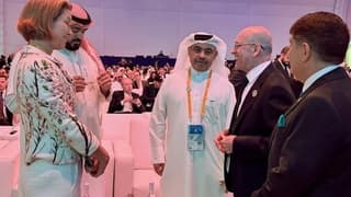 Bakan Şimşek, Doha'da Türkiye'deki yatırım fırsatlarını anlattı