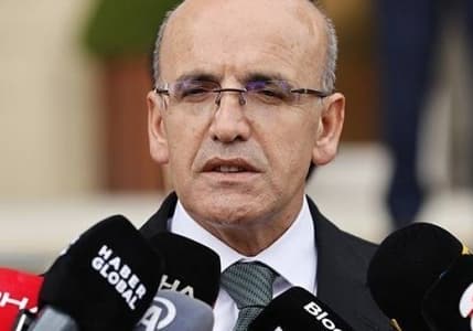 Bakan Şimşek duyurdu: Vergi mükelleflerine kolaylık sağlayacak uygulamalar devreye giriyor