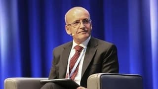 Bakan Şimşek, Londra'da yatırımcılarla bir araya gelecek