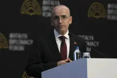 Bakan Şimşek Paris'te konuştu: Kripto ATM’lerini tamamen yasakladık