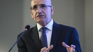 Şimşek: Küresel belirsizliğe rağmen rekor geldi