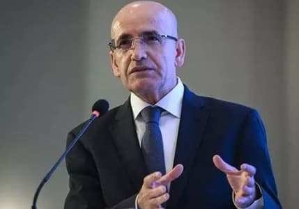 Şimşek: Akaryakıt ve tütün ürünlerinin fiyatı enflasyon hedefini bozmayacak şekilde belirlenecek