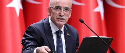 Gerileyen enflasyon beklentisi sonrası Bakan Şimşek'ten dezenflasyon mesajı 
