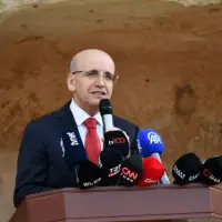 Bakan Şimşek'ten istifa iddiaları sonrası açıklama