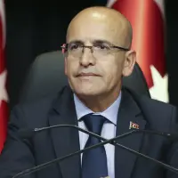 Bakan Şimşek'ten memur ve emekliye zam açıklaması
