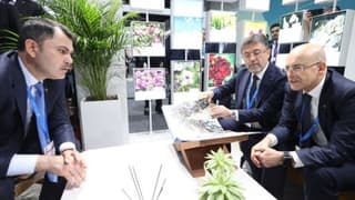 Bakan Şimşek’ten Murat Kurum'a sosyal konut övgüsü