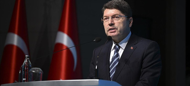 Bakan Tunç: Duruşmalar artık en fazla 2 ay ertelenecek