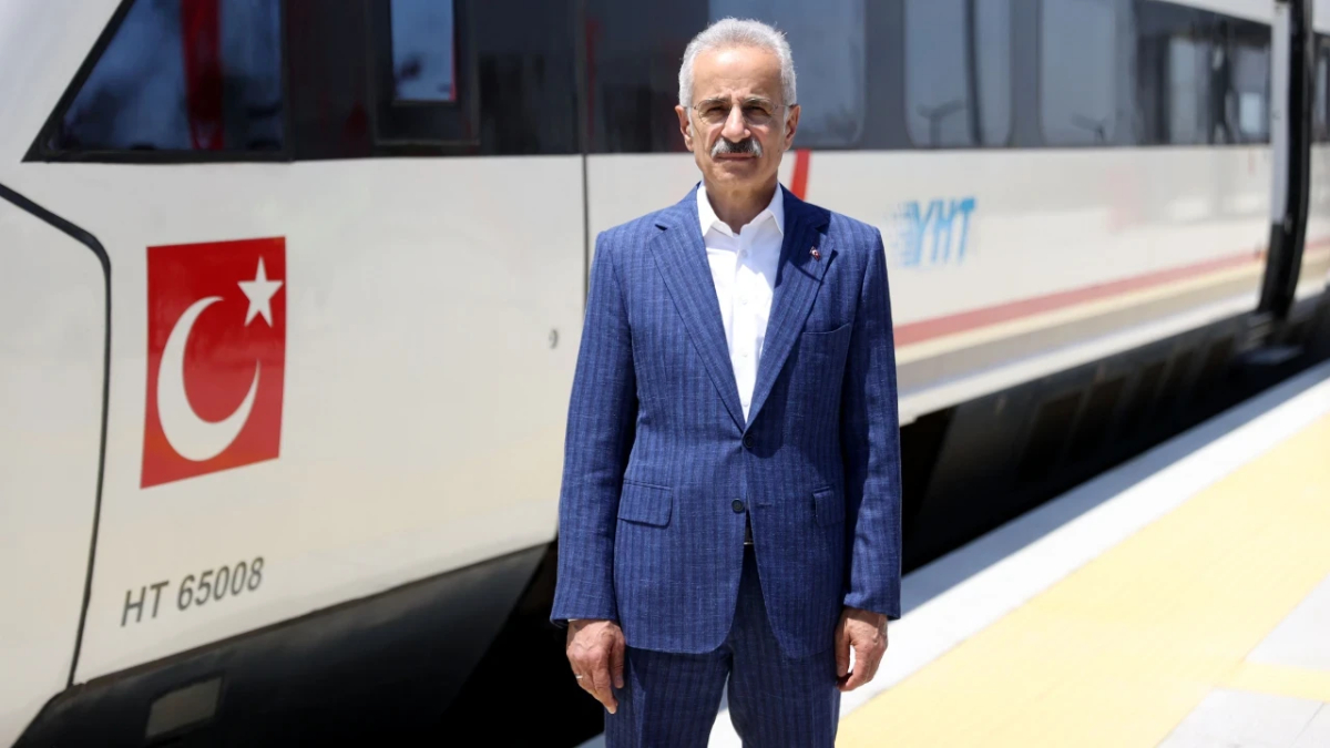Bakan Uraloğlu: Ankara-İstanbul arası seyahat süresi 3,5 saate düşecek