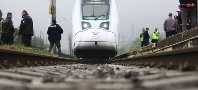 Bakan Uraloğlu: Bayram tatilinde yaklaşık 3 milyon kişi raylı sistemleri kullandı