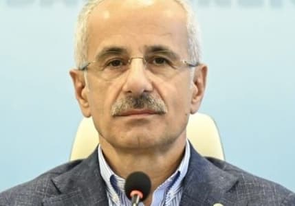 Bakan Uraloğlu: Dijital platformların sorumluluklarını artırmayı hedefliyoruz