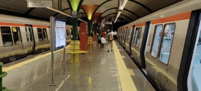 Bakan Uraloğlu duyurdu: Marmaray gazetecilere ücretsiz oluyor