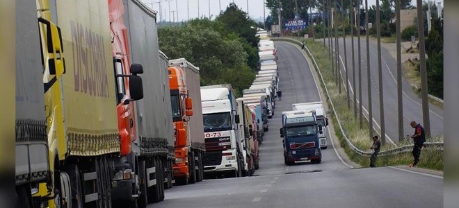 Bakan Uraloğlu duyurdu: Türkiye-Azerbaycan transit geçiş kotası yükseltildi