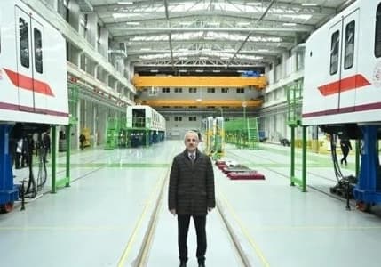 Bakan Uraloğlu: Milli elektrikli tren seti projesinde seri üretime başlandı (Videolu)