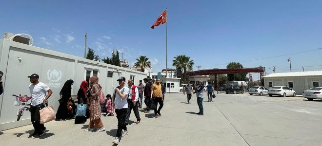 Bakan Yerlikaya açıkladı: Ülkesine dönen Suriyeli sayısı belli oldu