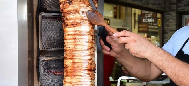 Bakan Yumaklı'dan gıdada usulsüzlük yapan işletmelere uyarı