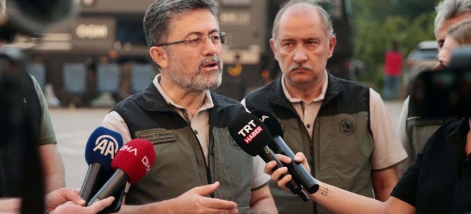 Bakan Yumaklı orman yangınlarında son durumu açıkladı