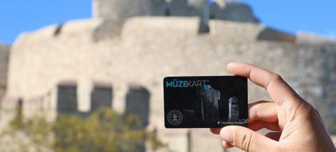 Bakanlık duyurdu: Gençlere ücretsiz Müzekart uygulaması yeniden başladı