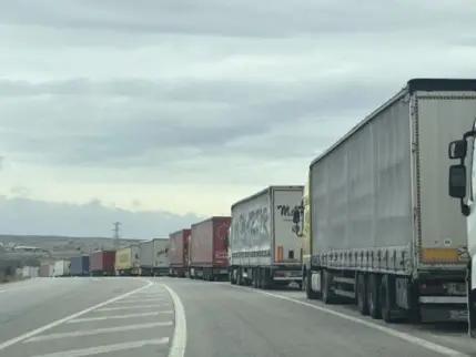 Bakanlıktan TIR şoförlerine yönelik vize açıklaması