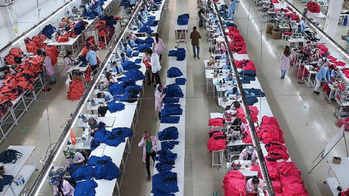 Bangladeşli hazır giyimciler Ankara'ya çıkarma yapmaya hazırlanıyor
