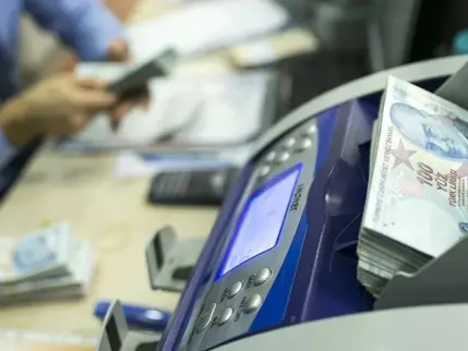 Bankalar son çeyrekte işletme kredilerinde gevşeme bekliyor