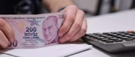 Bankalar ticari kredilerde frene bastı