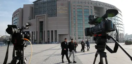 Başakşehir'de ortaokul öğrencisi 3 öğrenciyi bıçakladı