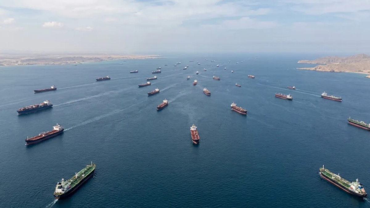 Basra Körfezi'nde 20 bin denizci mahsur kaldı