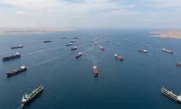 Basra Körfezi'nde 20 bin denizci mahsur kaldı