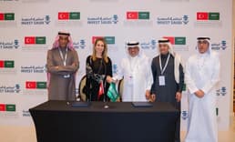 Bayegan ve Tasnee 10 yıllık distribütörlük anlaşmasını yeniledi