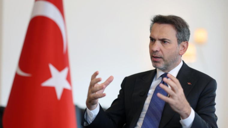 Bayraktar'dan elektrik ve doğal gaz desteklerinde yeni model açıklaması