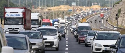 Bayram tatilinde yola çıkacak sürücülere uyarı