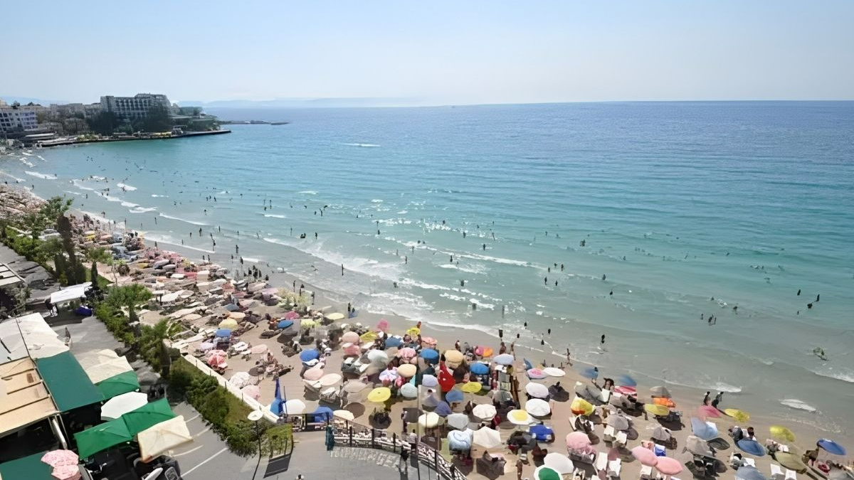 Bayramda turizmci 180 milyar lira bekliyor