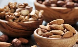 Bazı ülkelerden yapılan ceviz ve badem ithalatında düzenlemeye gidildi