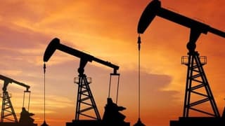 Beklentilerden az stok azalmasıyla petrol fiyatları düştü