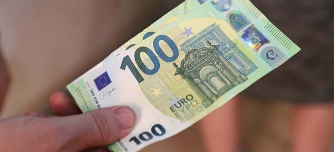 Belçika'da kamu çalışanları bir günlük grev başlattı