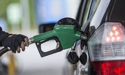 Benzin ve motorine indirimin ardından zam geliyor