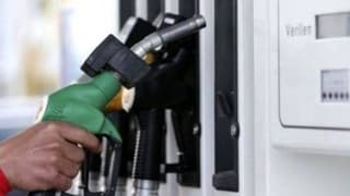 Benzine 35, motorine 12 kuruş zam geldi