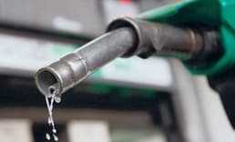 Benzine Yeniden Zam Bekleniyor !