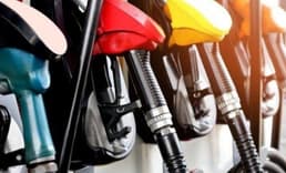 Benzine zam bekleniyor