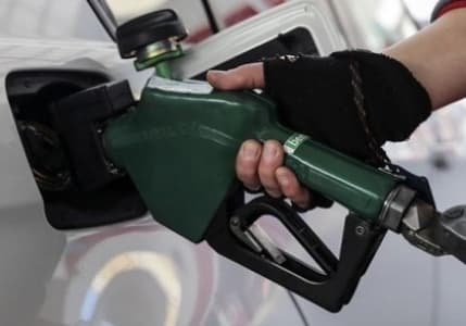 Benzine zam geldi: Motorin ile arasındaki makas kapanma noktasına ulaştı