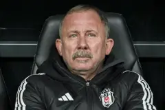 Beşiktaş'ta Sergen Yalçın dönemi sona erdi