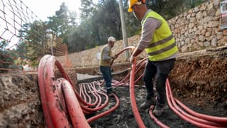 Beşinci tarife döneminde elektrik şebekelerine 19 milyar dolarlık kaynak