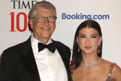 Bill Gates'in kızı dolandırıcılık suçlamasıyla 20 yıl hapis riskiyle karşı karşıya