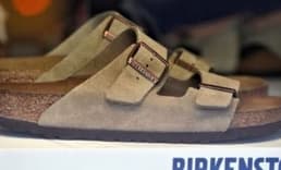 Birkenstock halka arz fiyatı 46 dolar olarak belirlendi