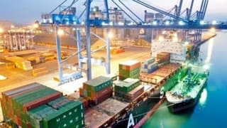 Birleşik Krallık Dış Ticaret Açığı Mayıs’ta Yükseldi