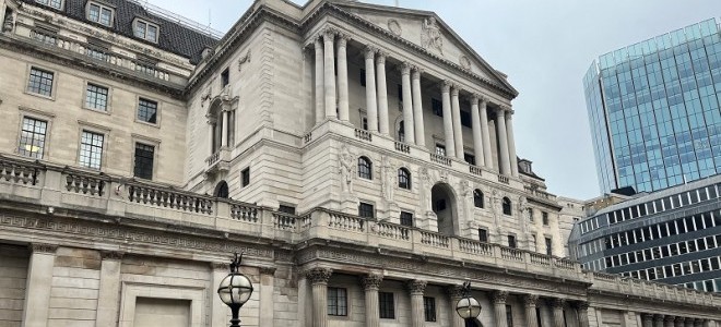 Birleşik Krallık GSYİH ikinci çeyrekte yüzde 0,2 arttı